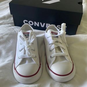 Converse white shoes size 9
